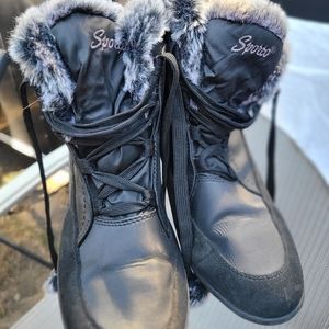 Sporto gray fur boots size 9 women